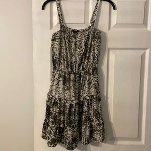 Express XS dress 👗 excellent condition long 25” bust 32”